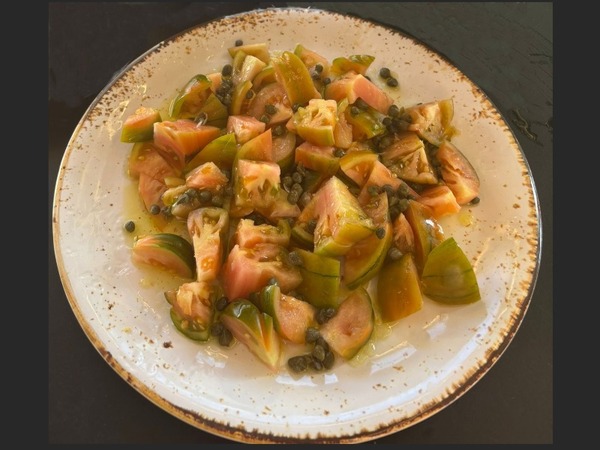 Ensalada tomate raf