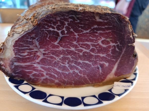 CECINA DE BUEY CACHENO GALLEGO