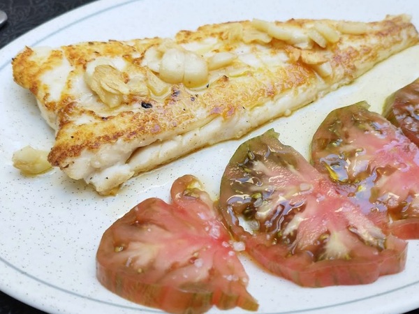 Cola de pescadilla a la plancha 
