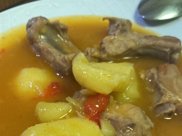 Patatas con costillas