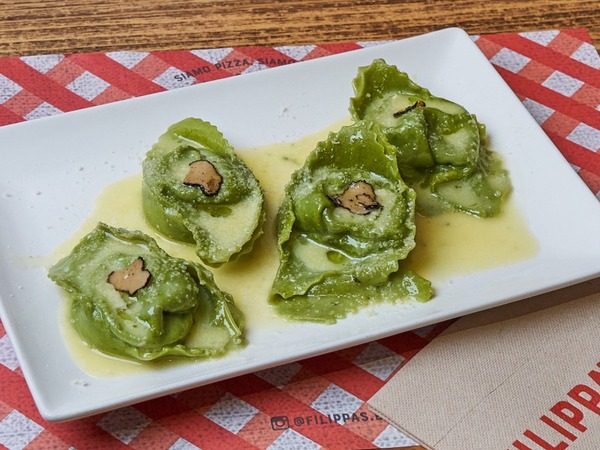 GREEN TORTELLONE WITH TRUFFED BUTTER