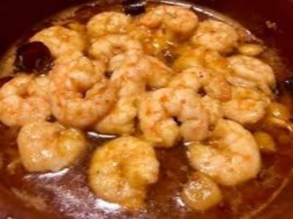 Cazuela de Gambas al Ajillo