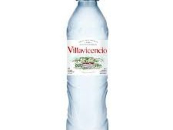 AGUA MINERAL SIN GAS VILLAVICENCIO