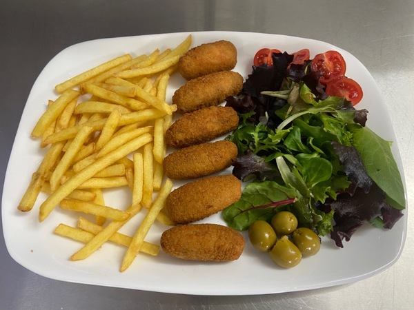 CROQUETES DE CARNS VARIADES