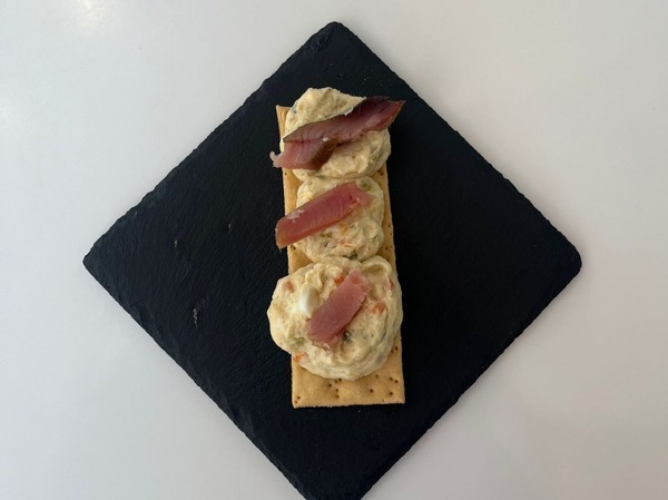 MARINERA CON SASHIMI DE BONITO