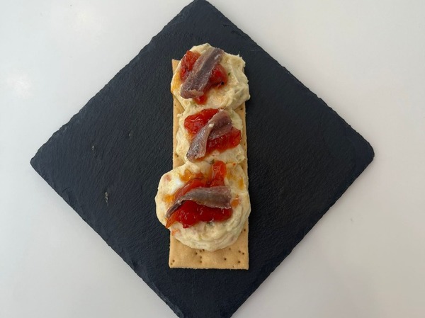 MARINERA CON PIMIENTO ROJO CARAMELIZADO