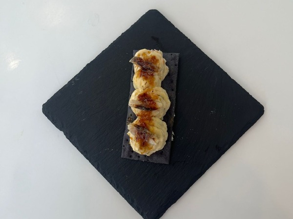 MARINERA CON SARDINA CARAMELIZADA