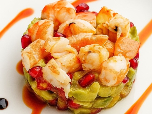 TARTAR DE LANGOSTINO A LA LIMA