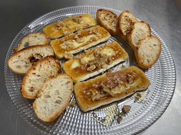 BRIE AMB MEL I NOUS