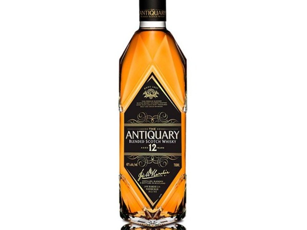 THE ANTIQUARY 12 AÑOS 