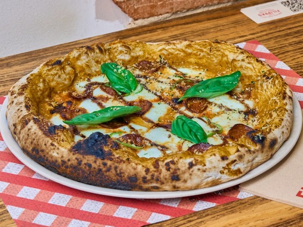 PEPERONE & LEON | Pizza of the month!