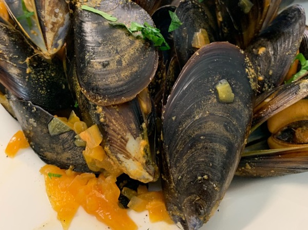 Marinerie sauce mussels