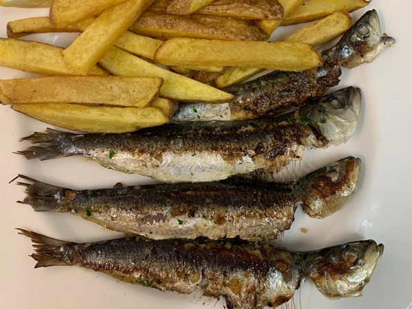 Grilled sardines