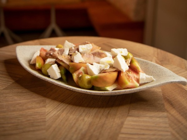 Ensalada tomate con Ventresca
