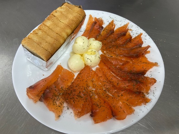 SALMO MARINAT