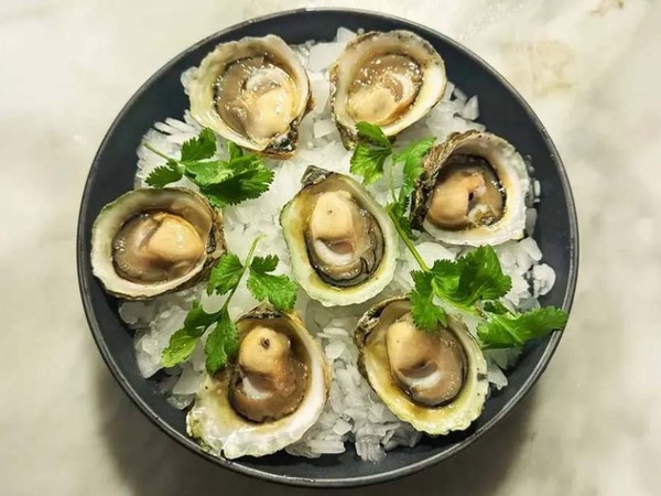 OSTRAS FRESCAS (7 UNID.)