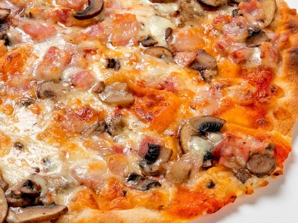 Pizza Fina Beicon Portobello