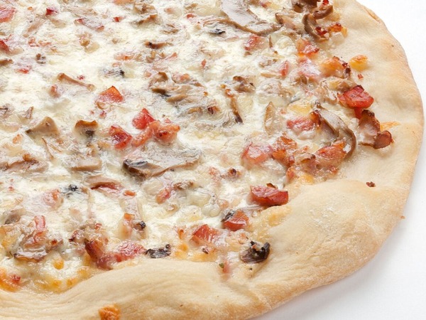 Pizza Fina Carbonara