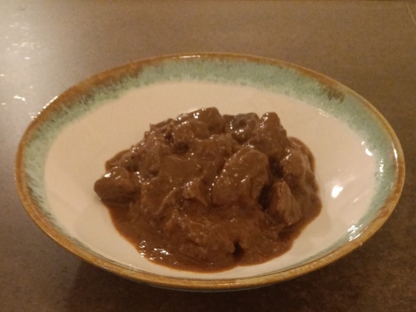 CARNE DE CIERVO ESTOFADA