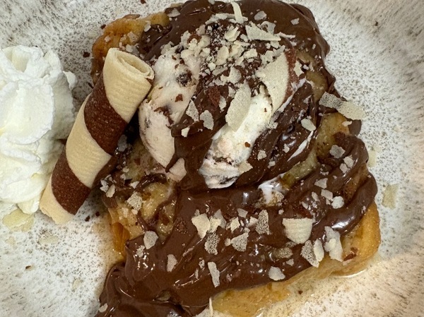 Torrija de nutella con helado 