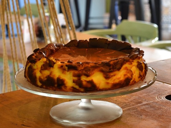 TARTA VASCA DE QUESO
