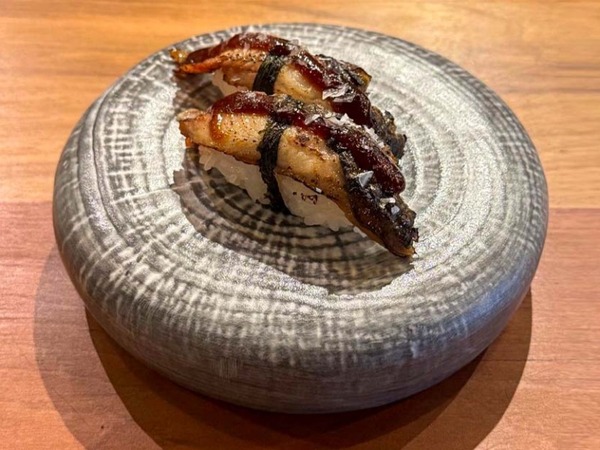 NIGIRI ANGUILA