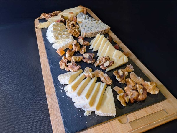 TAGLIERE DI FORMAGGI