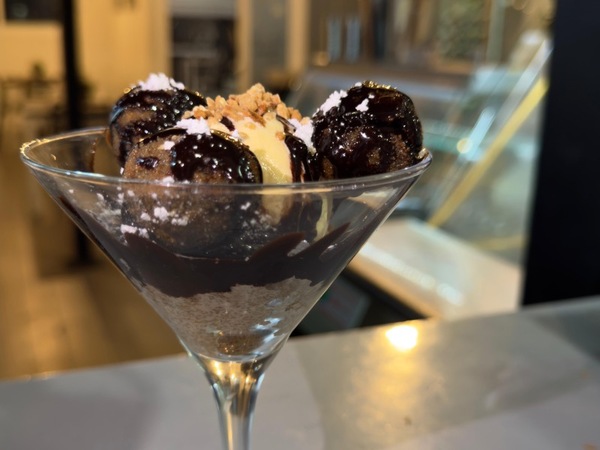 Croquetas de chocolate con helado