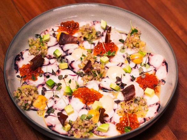 PULPO A LA MANDOLINA 