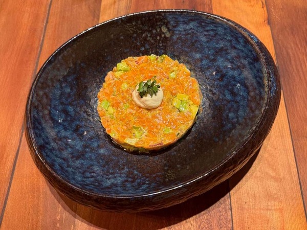 TARTARO DE SALMÓN 