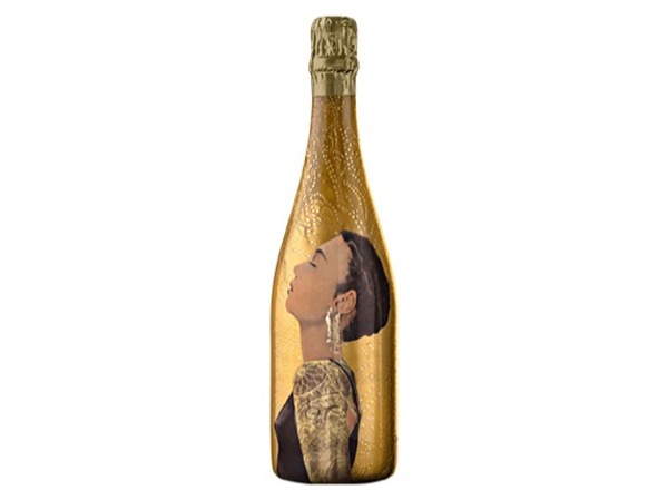 VIK. La Piu Belle, Champagne