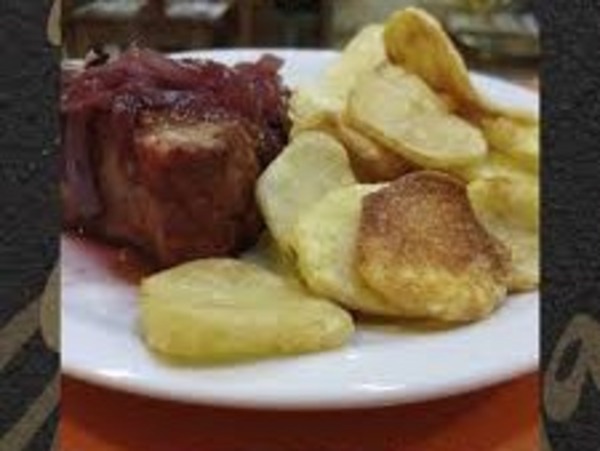 Bondiola al vino tinto
