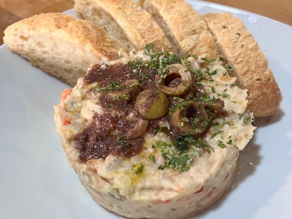 Ensaladilla rusa al estilo La Cebada 