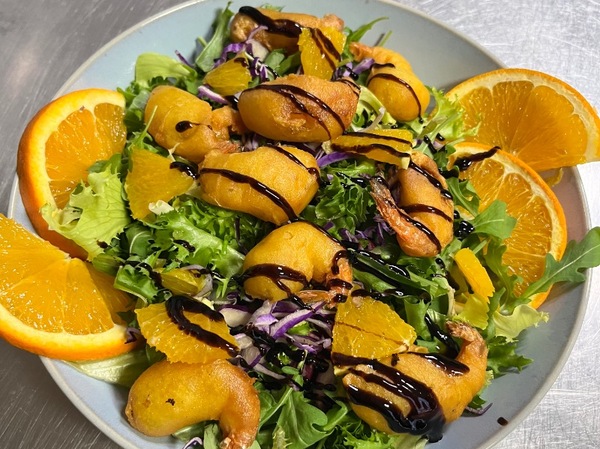 Ensalada de Gambas en tempura