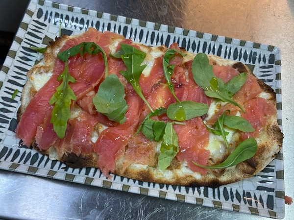Pinsa salmone