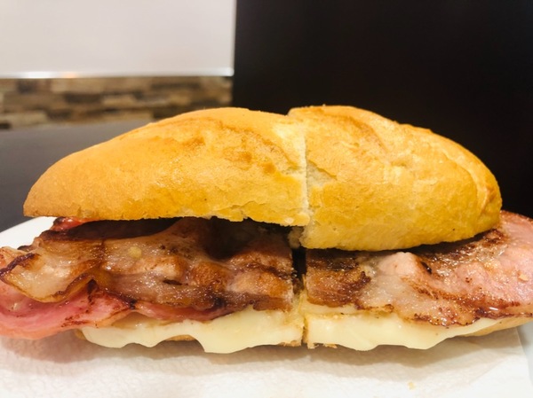 Pitufo bacon y queso 