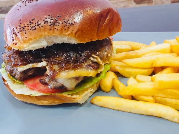 Hamburguesa Manchega