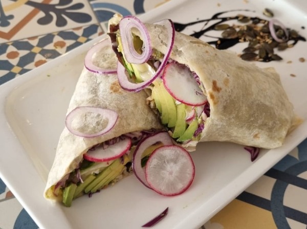 Wrap met Guacamole en Brie