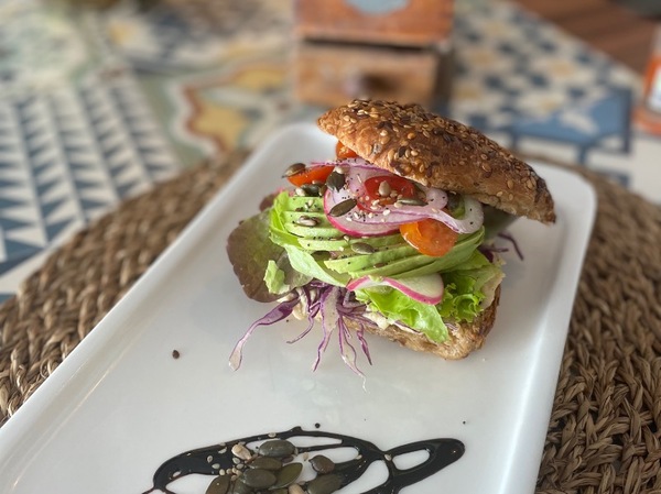 Vegetarian Avocado & humus Sandwich