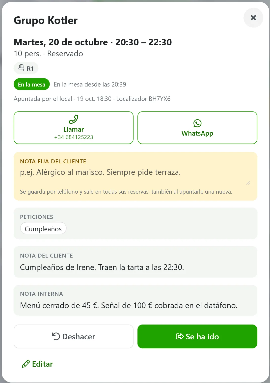 Ficha de una reserva con llamada, WhatsApp, nota fija del cliente, peticiones y nota interna